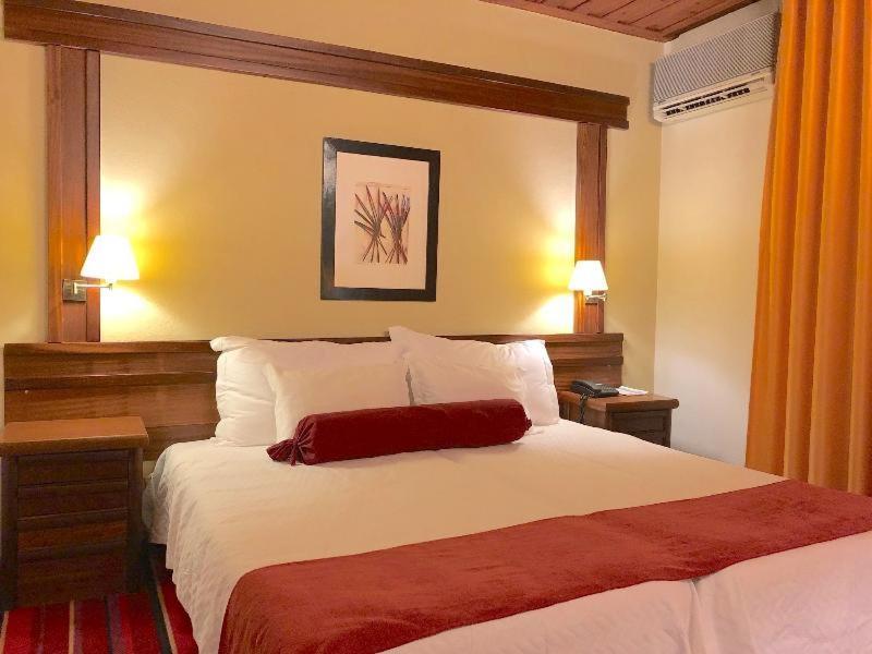 Hotel Eurosol Seia Camelo Bilik gambar